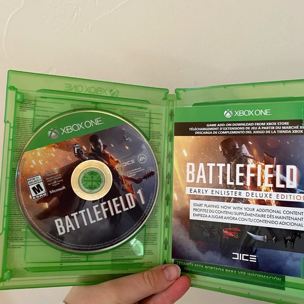 Xbox One Game Bundle (7) – Red Dead 2, MLB 21, Madden 22, NHL 22 & More